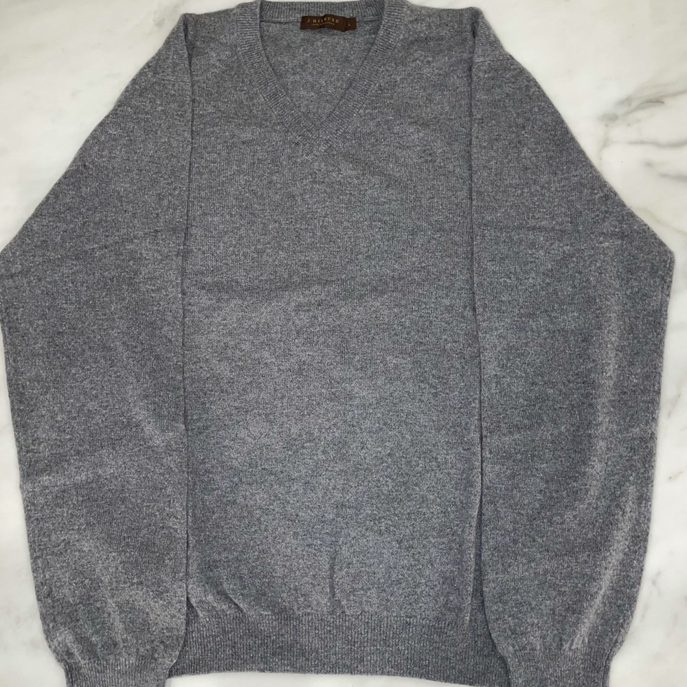 NWT J. Hilburn Men’s V-Neck Cashmere Sweater